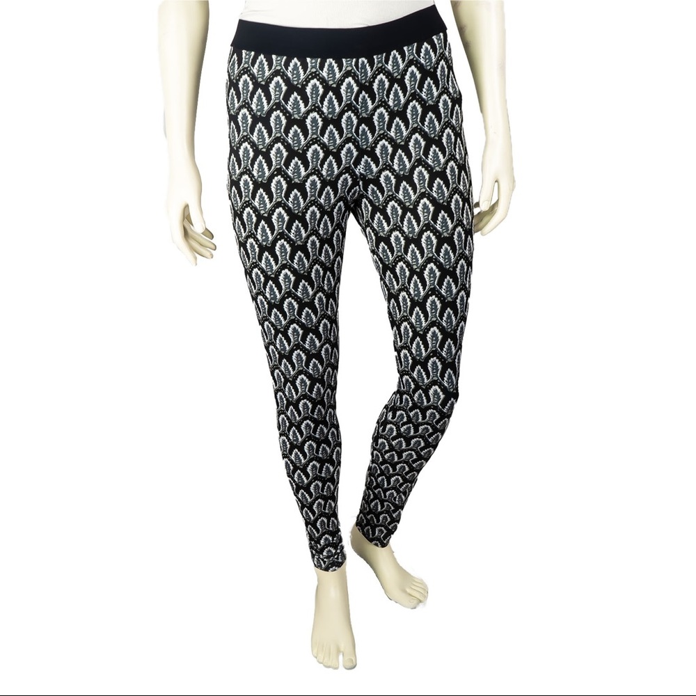 No Ka'oi Skinny Leg Pants, Black, Size L